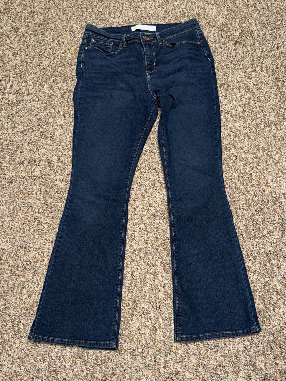 Women's size 12 bootcut jeans Dark Blue Bootcut Jeans Levi's